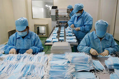 江西南丰首条医用口罩生产线投入试生产